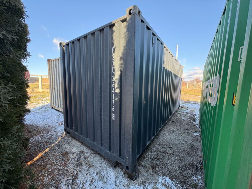 WhatsApp Image 2025-12-30 at 12.56.59 (1)